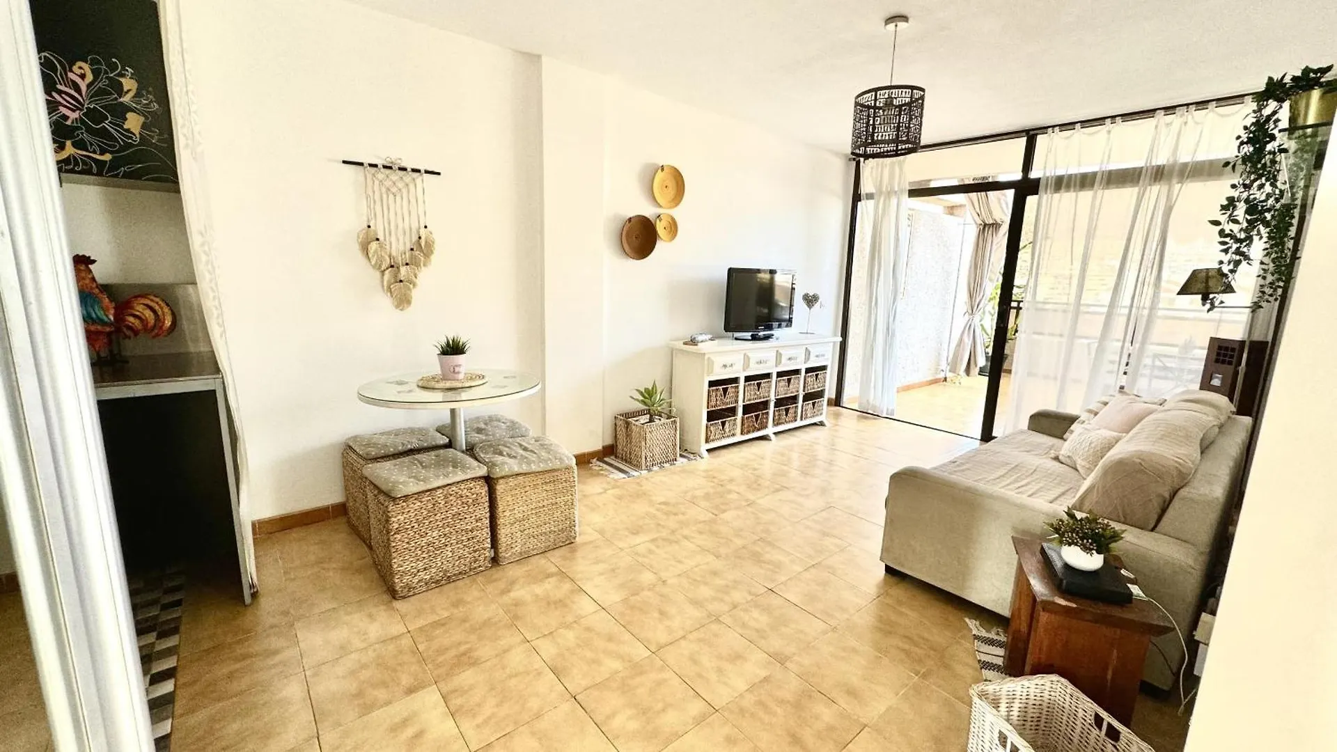 Urban Oasis In Los Cristianos By Deihu Experiences Apartment Los Cristianos (Tenerife)