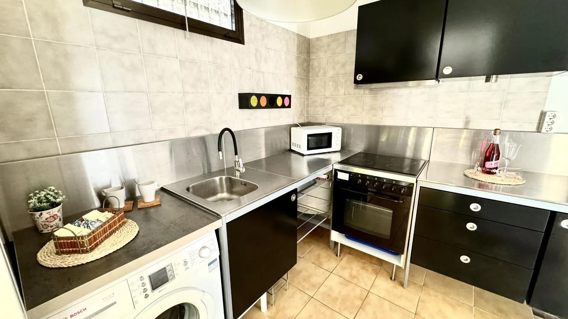 Urban Oasis In Los Cristianos By Deihu Experiences Apartmán