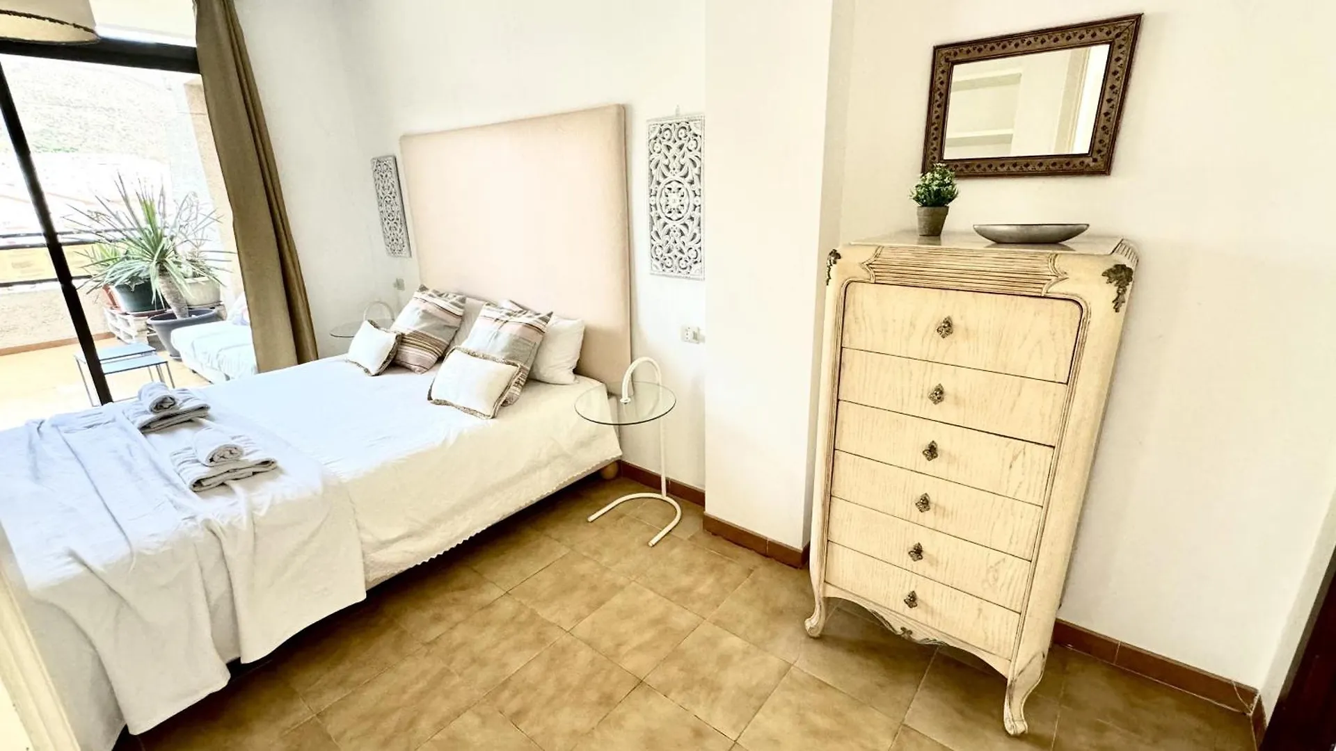 Apartmán Urban Oasis In Los Cristianos By Deihu Experiences