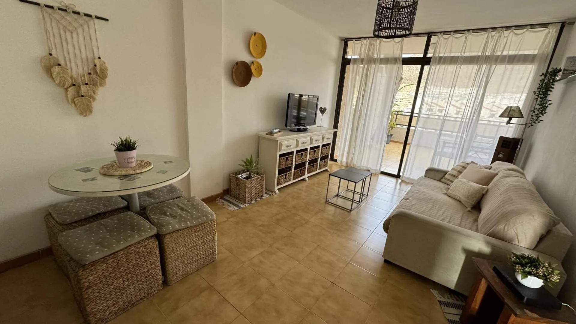 Urban Oasis In Los Cristianos By Deihu Experiences Los Cristianos (Tenerife)