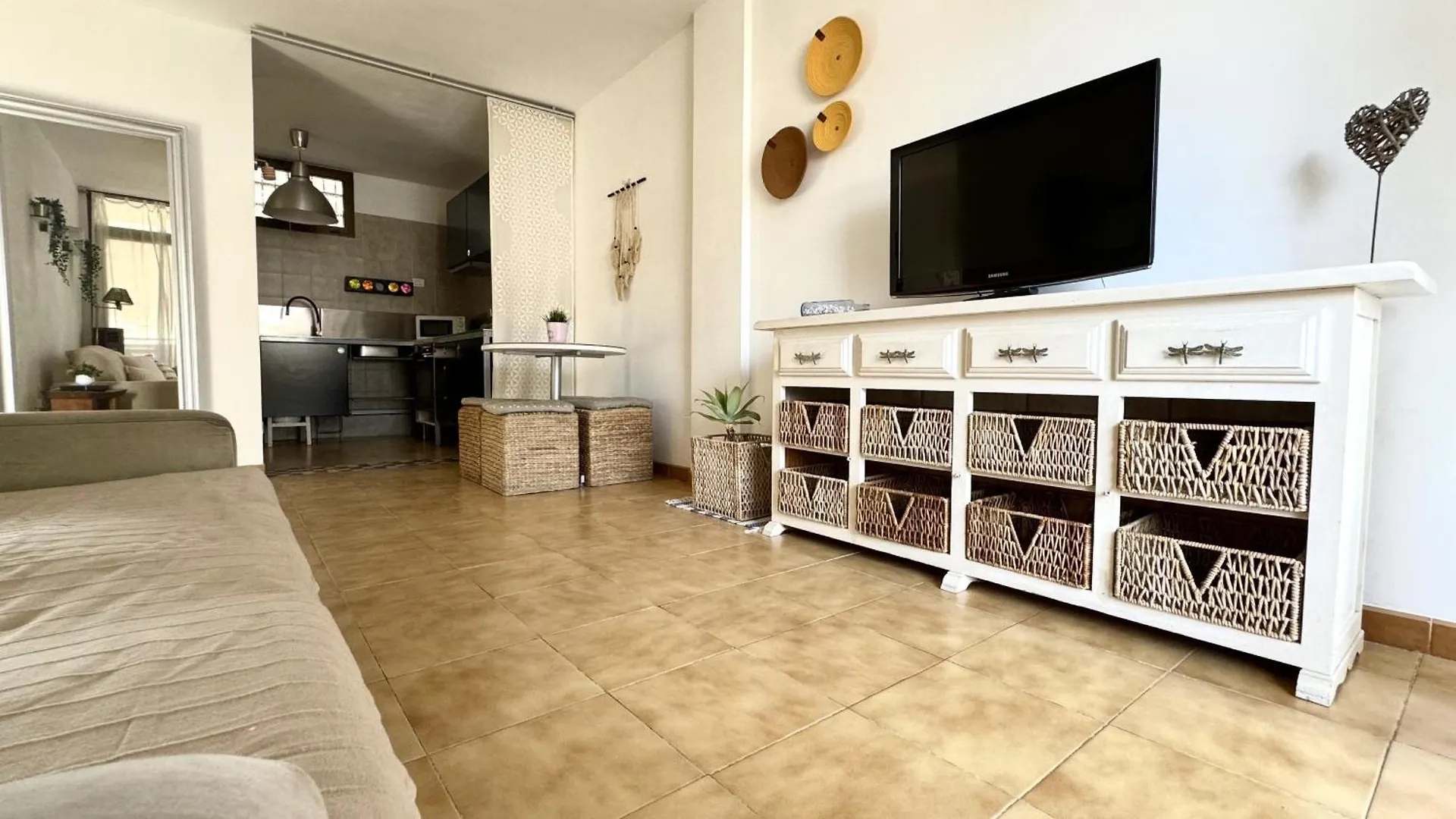 Urban Oasis In Los Cristianos By Deihu Experiences Apartmán